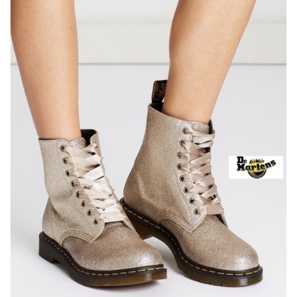 Dr. Martens 1460 Pascal Chunky Glitter Boots - Size 8, rose gold - Picture 1 of 12